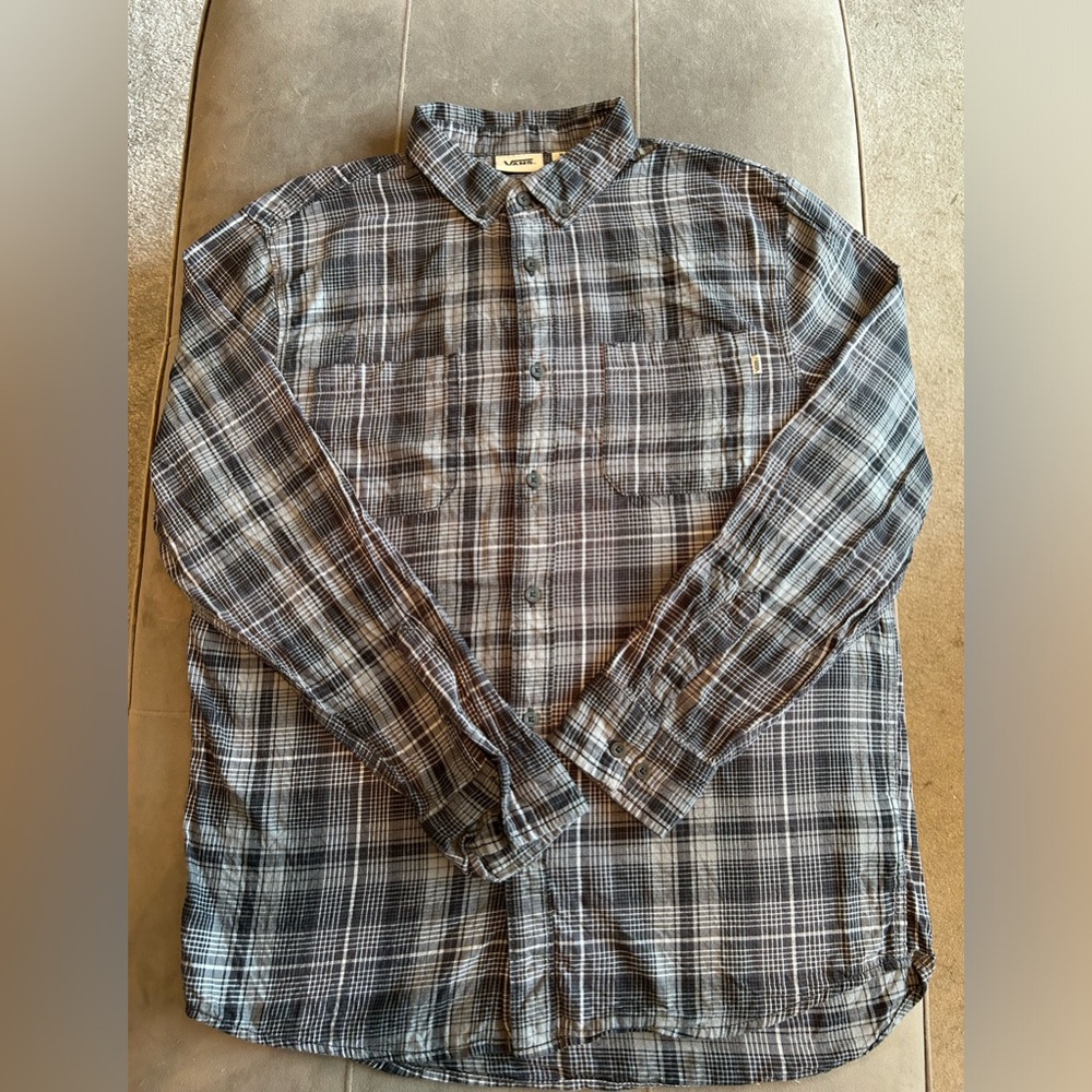 Vans Button Down Plaid Shirt Size M